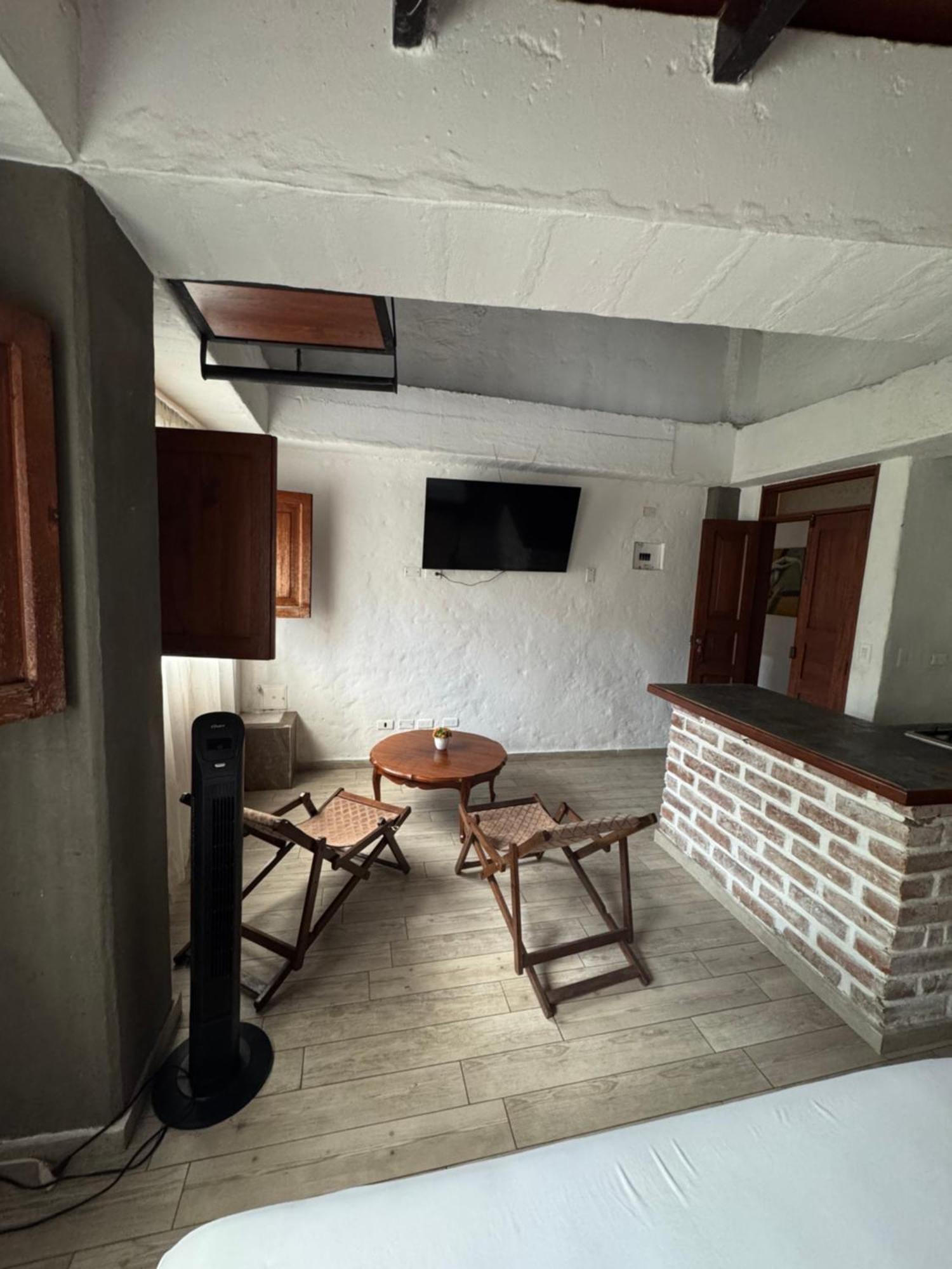 Hotel Casa Bresse Cali Bilik gambar